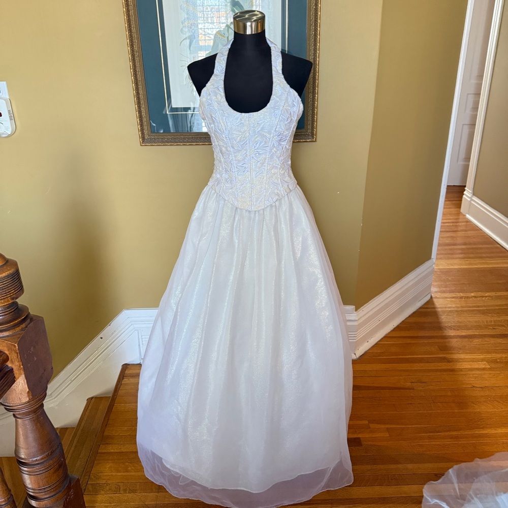 Jessica McClintock White Halter Prom Dress